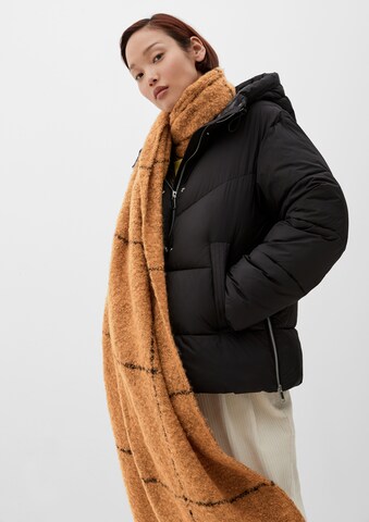 QS Scarf in Brown: front