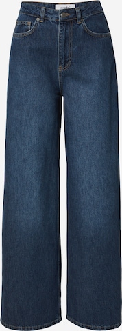 everly® - Pierna ancha Vaquero en azul: frente