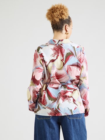 Chemisier 'VMCRUBY' Vero Moda Curve en mélange de couleurs