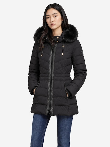 GUESS Winterjacke 'JOLANDA STRETCH PUFF W6BL77 W4713'‌‌‌ in Schwarz: Vorderseite