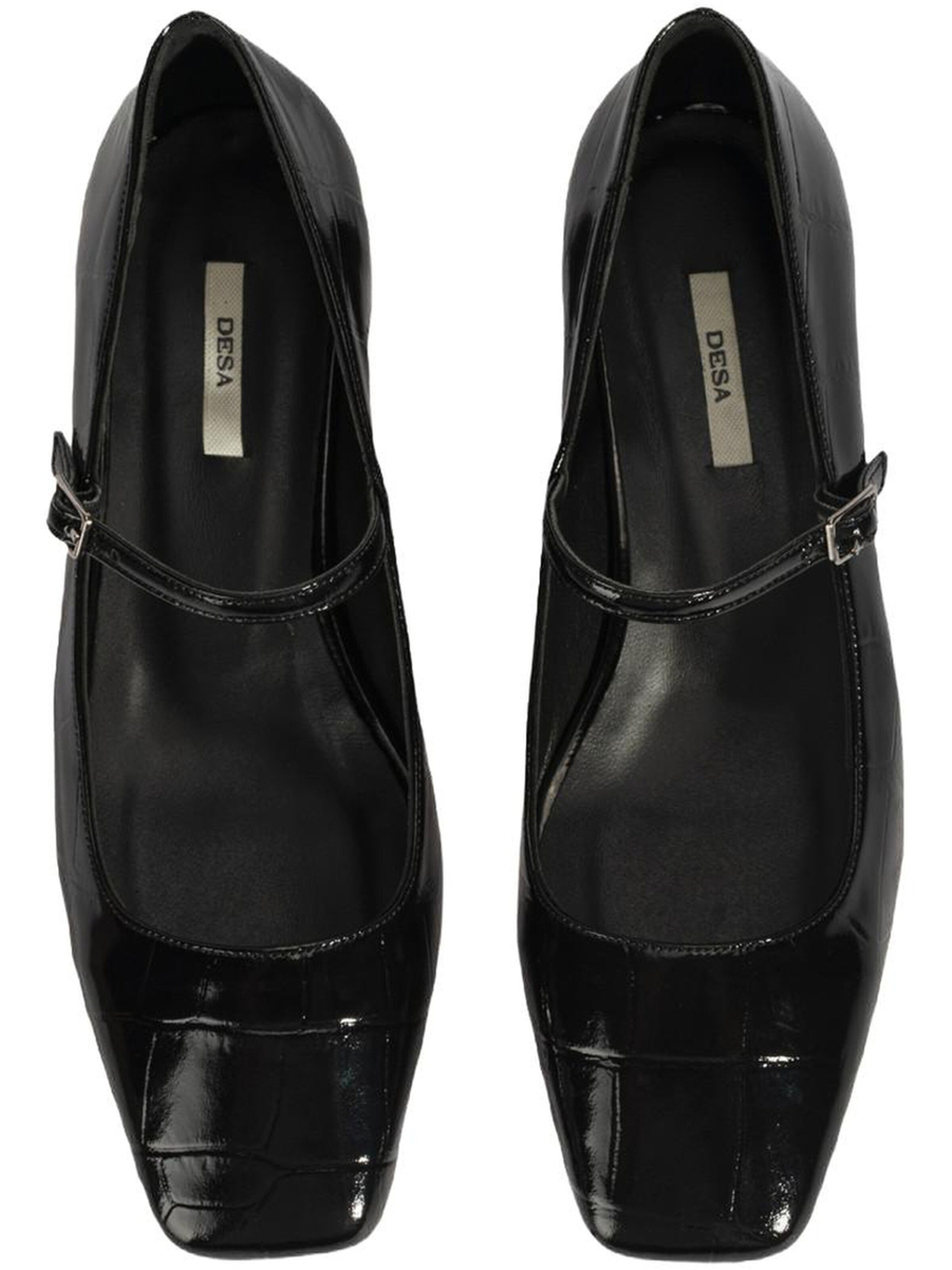 Desa Classic Flats in Black