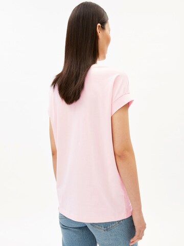 ARMEDANGELS Футболка 'IDAA' в Ярко-розовый