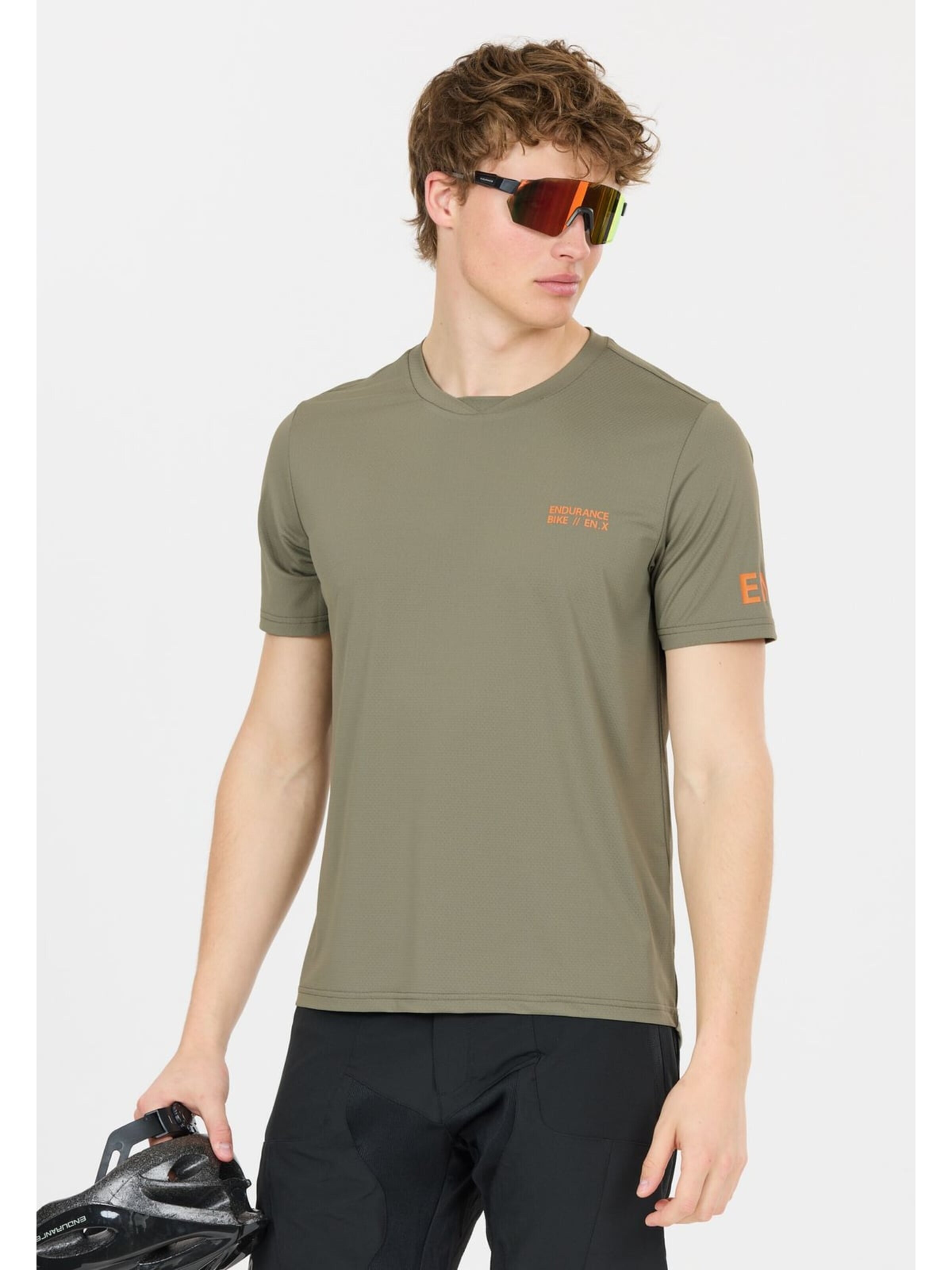 ENDURANCE Functioneel shirt in Groen: voorkant