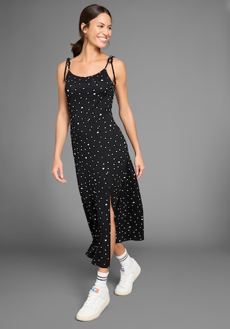KangaROOS Evening Dress in Black