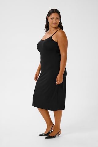 KAFFE CURVE Šaty 'Jena' – černá