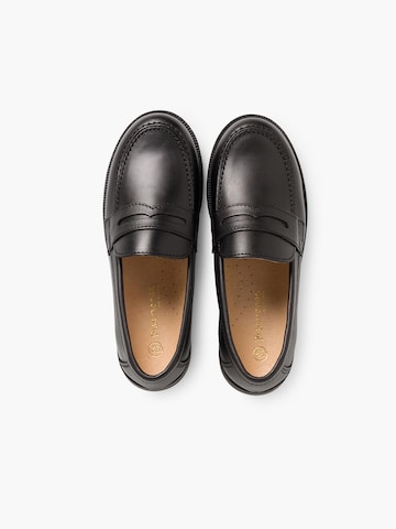 Chaussure basse Pisamonas en noir