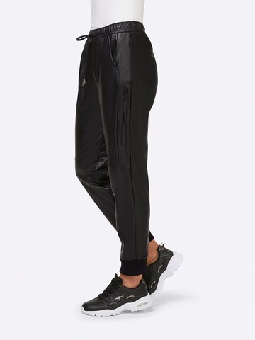 heine Tapered Trousers in Black