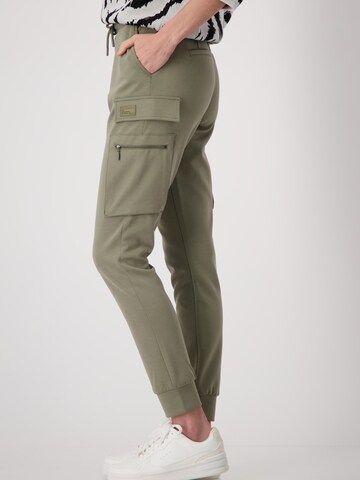 Tapered Pantaloni cargo di monari in verde