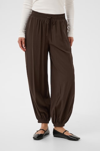Kaffe Barrel Trousers 'KAAlberta' in Brown: front