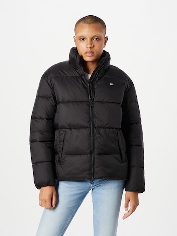 Tommy Jeans Winterjas in Zwart: voorkant