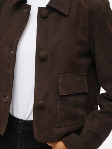 VILA - Chaqueta de entretiempo 'VIIda' en marrón