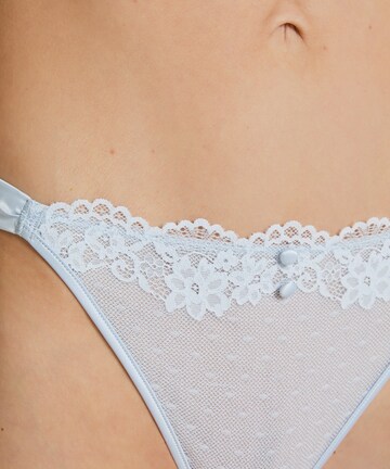 String 'Laila' Hunkemöller en bleu