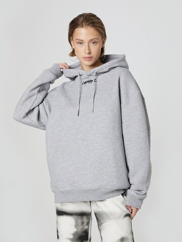 About You x Cyberkongz Sweatshirt 'Carlo' in Grey