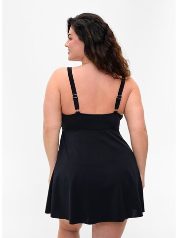 Swim by Zizzi - Soutien de tecido Vestido de fato de banho em preto