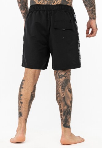 LONSDALE Badshorts 'Kirbuster' i svart