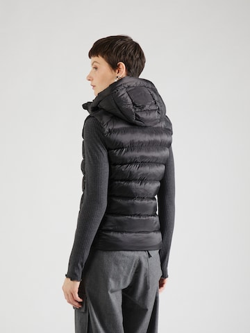 Superdry Vest 'Fuji' in Black