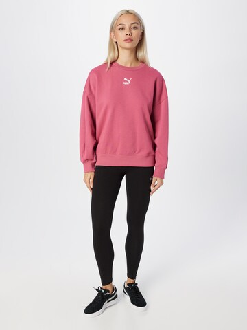 PUMA Sweatshirt 'Classics' i pink