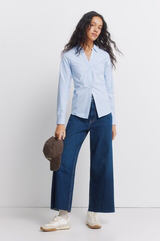 Springfield Blouse in Blauw: voorkant