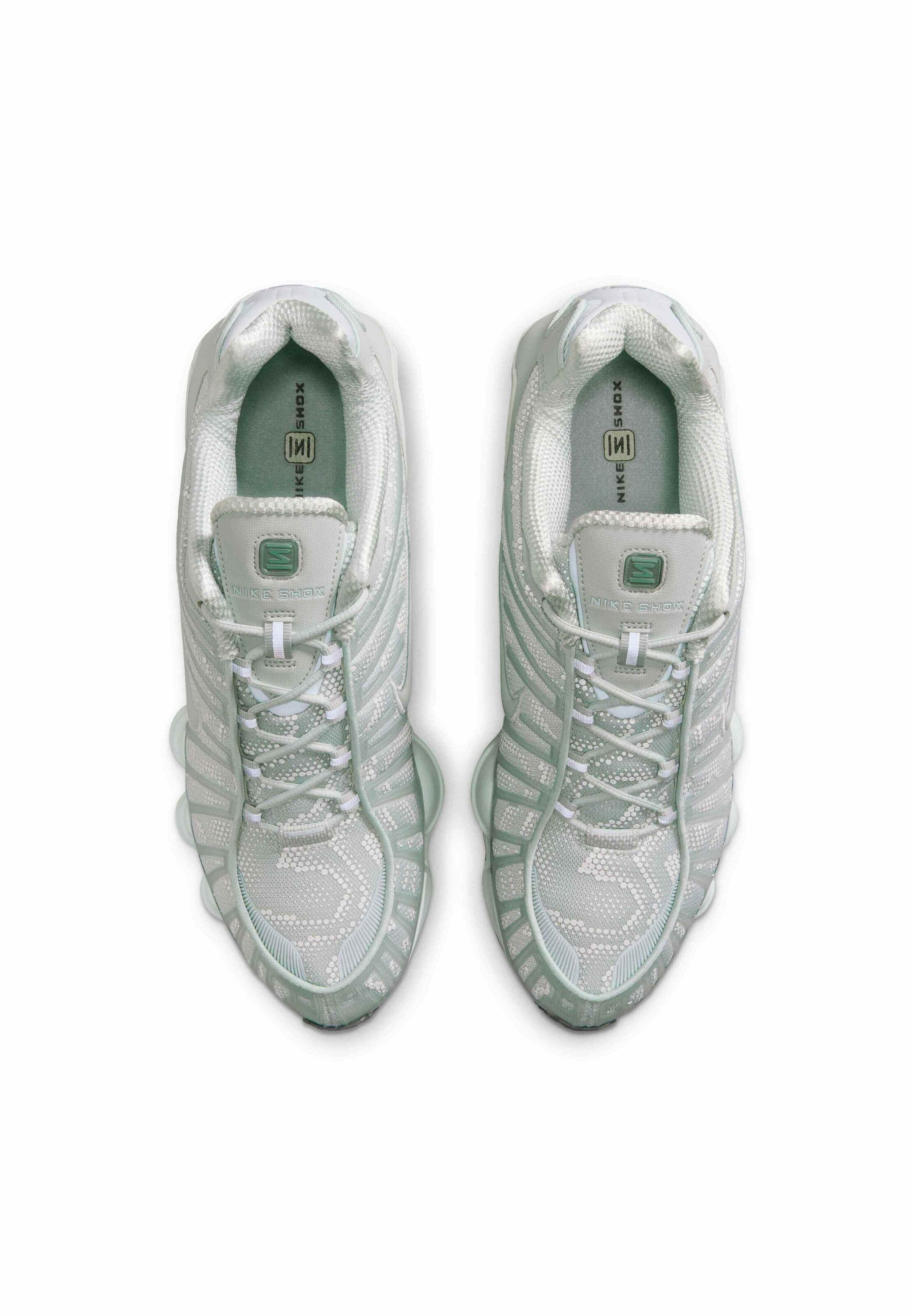 Nike Sportswear - Zapatillas deportivas bajas 'Shox' en gris