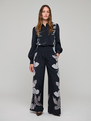 Dea Kudibal Regular Trousers ' MargoDEA ' in Black: front