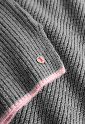 Frieda & Freddies Sweater in Grey