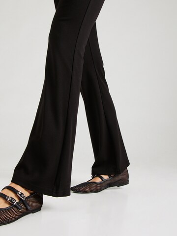 évasé Pantalon 'ONLPAIGE' ONLY en noir