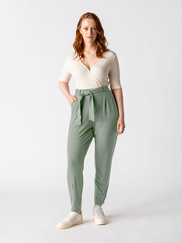 Les Lunes Tapered Bandplooibroek 'Jade' in Groen: voorkant