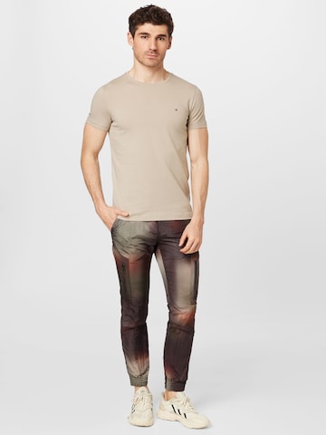TOMMY HILFIGER Slim fit Μπλουζάκι σε γκρι