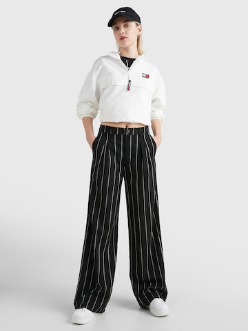 Tommy Jeans Wide leg Pleat-Front Pants 'Claire' in Black