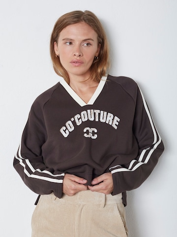 Felpa 'Batu' di co'couture in marrone: frontale
