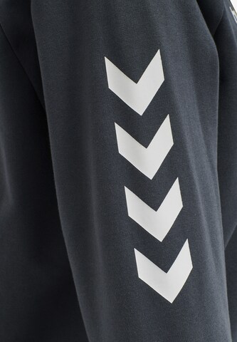 Hummel Sportief sweatshirt in Grijs