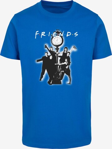 ABSOLUTE CULT Shirt 'Friends - Clock Mono Photo' in Blauw: voorkant