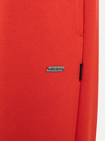 Effilé Pantalon Smilodox en rouge