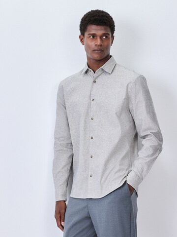 Regular fit Camicia di Next in grigio: frontale