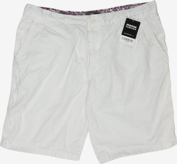 bugatti Shorts 35 in Weiß: Vorderseite