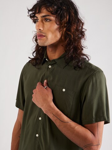 BLEND Regular fit Button Up Shirt in Green