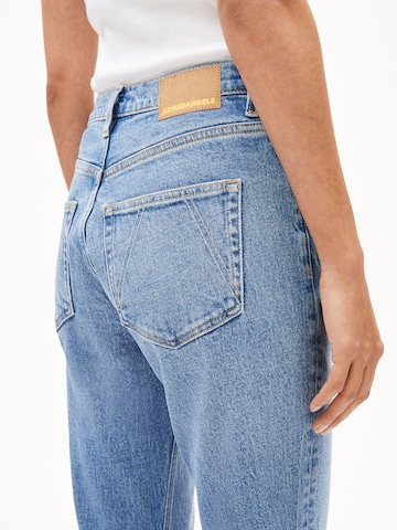 Coupe slim Jean ARMEDANGELS en bleu