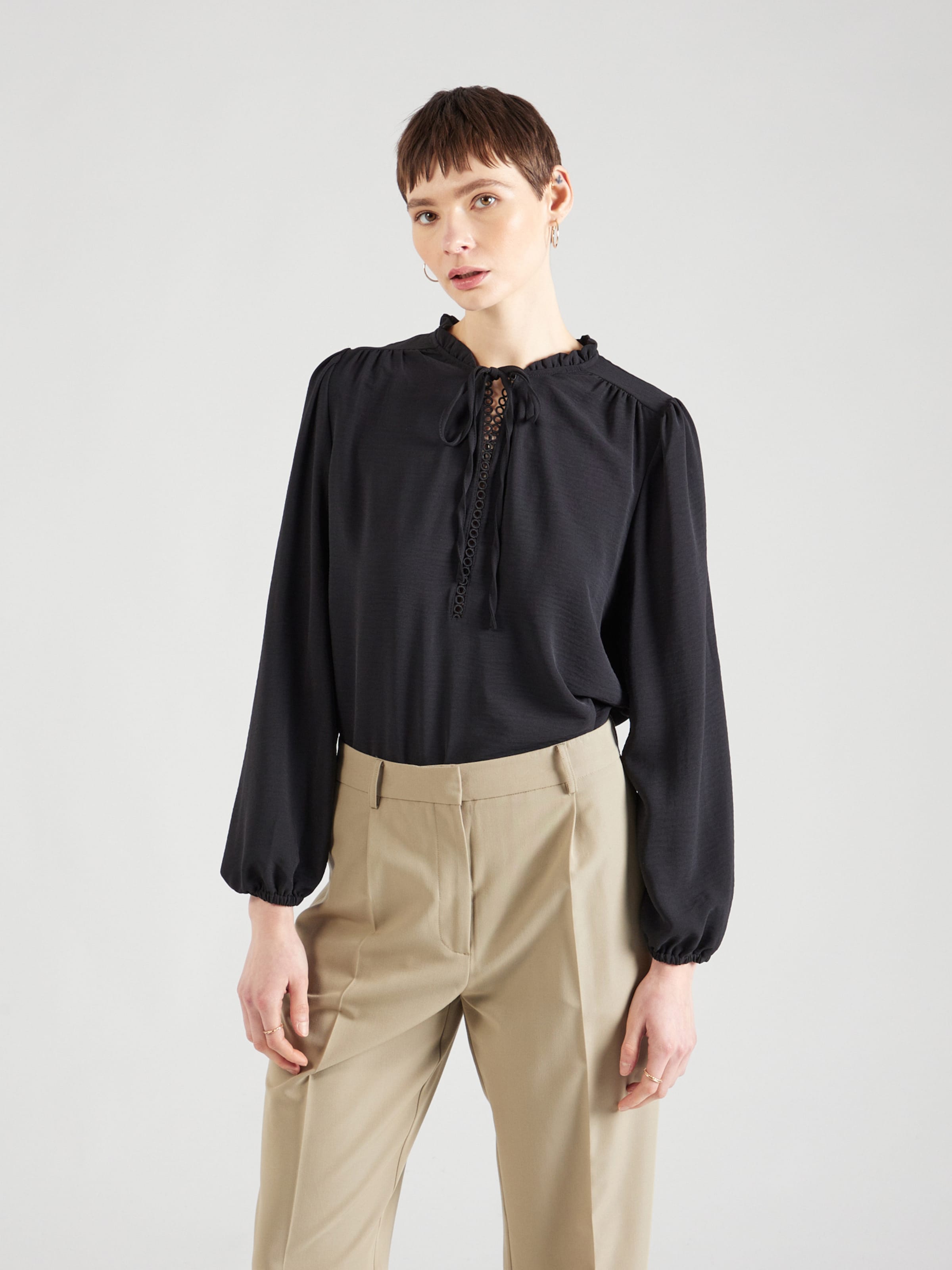 ABOUT YOU Blouse in Black | ABOUT YOU