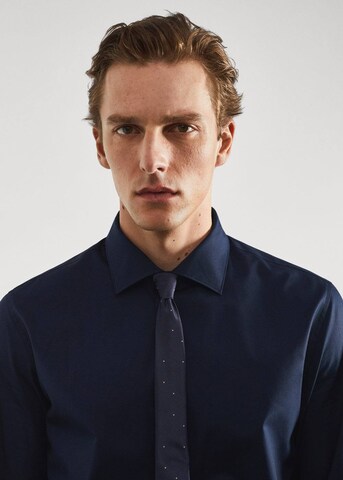 MANGO MAN Slim fit Button Up Shirt 'Emeritol' in Blue