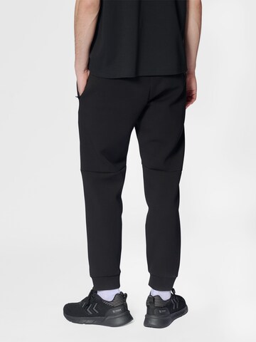 Hummel Tapered Sportsbukser 'Tech Fleece' i sort