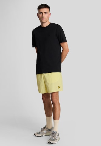 Lyle & Scott Loosefit Zwemshorts in Geel