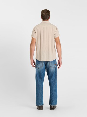 T-Shirt Le Temps Des Cerises en beige