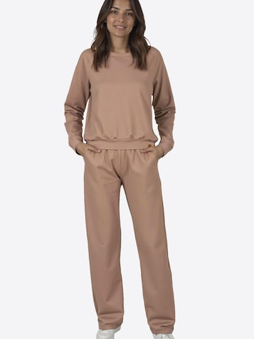 Vivisence Joggingpak '9205kmpl' in Beige: voorkant