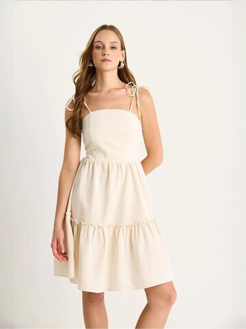 Bianco Lucci Summer Dress in Beige