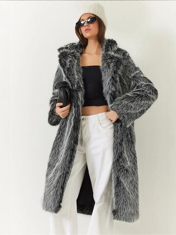Manteau d’hiver Bianco Lucci en noir