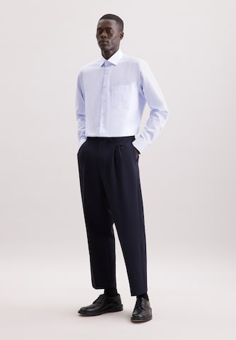 Coupe regular Chemise business 'Schwarze Rose' SEIDENSTICKER en bleu
