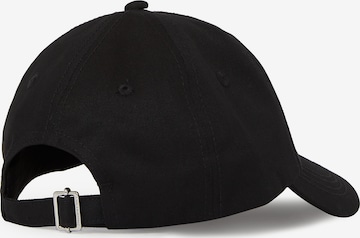 Karl Lagerfeld Caps ' Varsity ' i svart