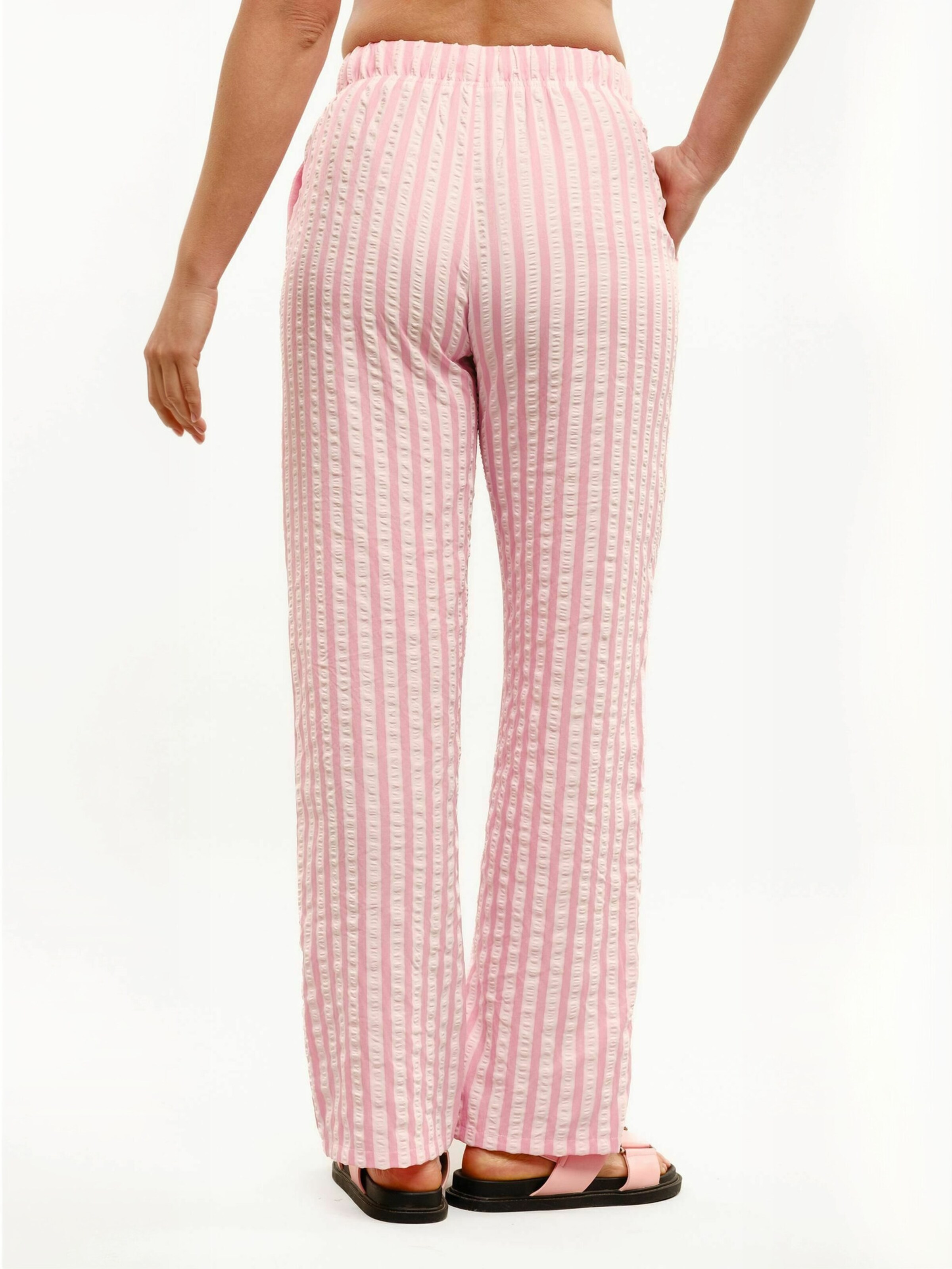 Liberte Essentiel - regular Pantalón ' SISSI ' en rosa