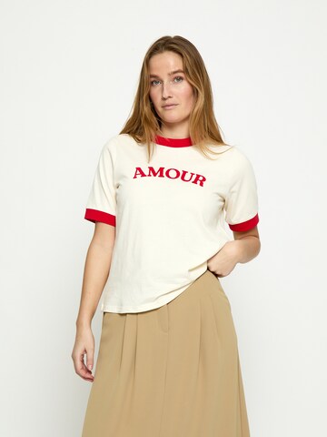 Peppercorn Top 'Momo' in White: front