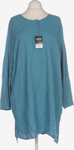 Sara Lindholm Blouse & Tunic in 8XL in Blue: front
